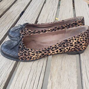 Sz 7.5 Aerosoles Leopard Print Ballet Flats